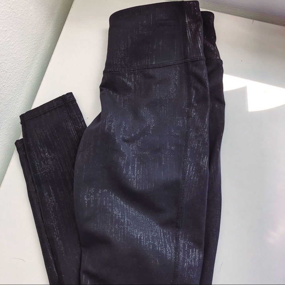 Athleta Crackle Chaturanga Leggings XS